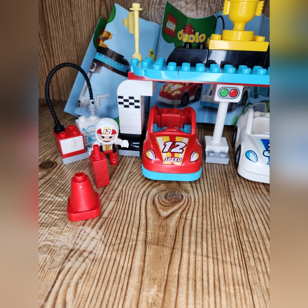 DUPLO LEGO Race Cars 10947 Lego Set with Brick Box - Picture 2 of 10